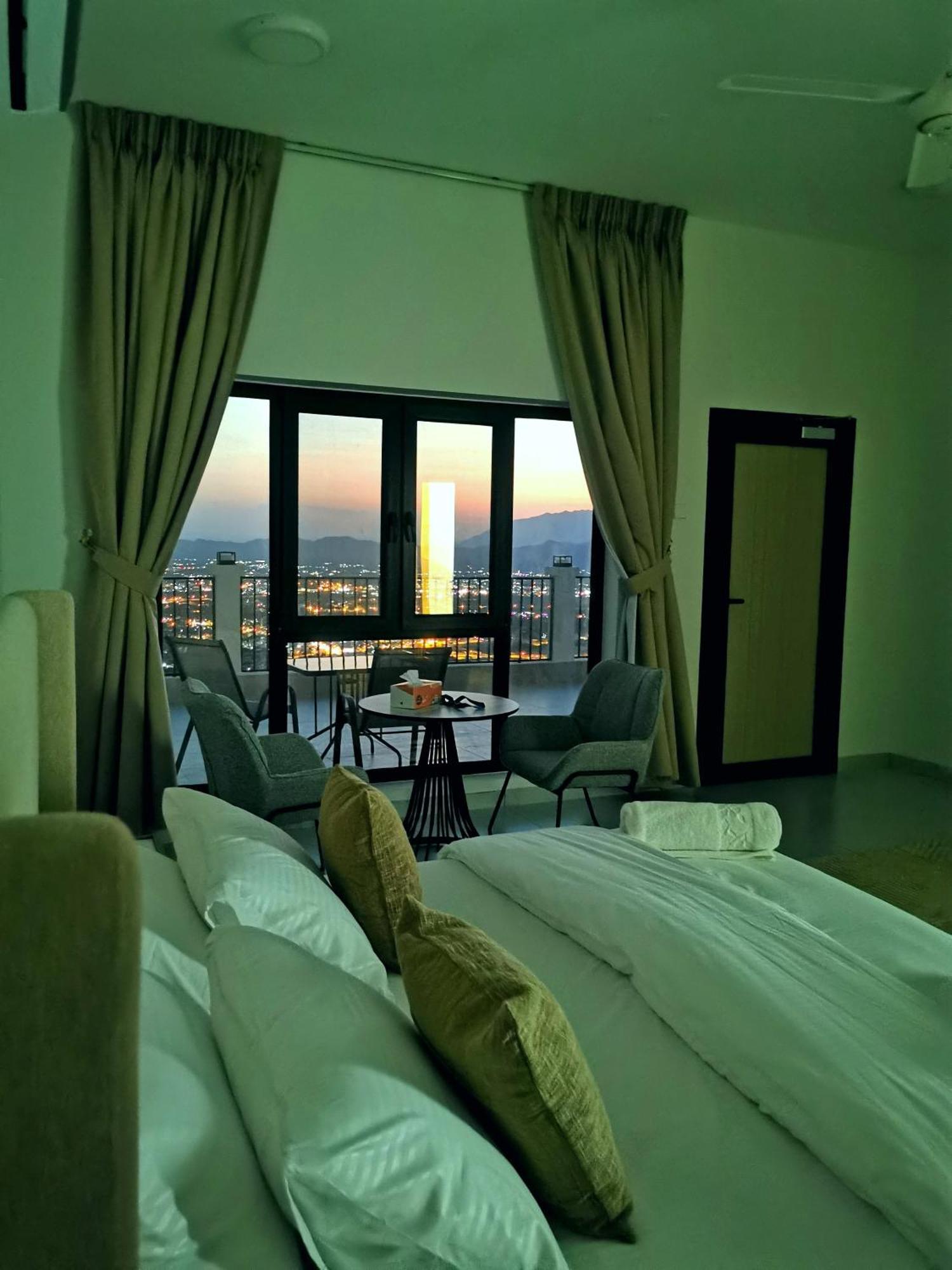 Sunset Sky Hotel Misfah Bagian luar foto